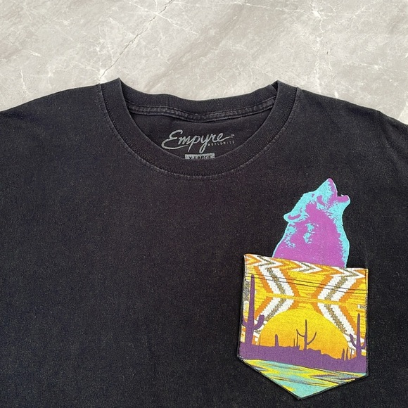 Men’s Empyre Pocket Short Sleeve Shirt With Wolf And Desert Design XL - Picture 3 of 14